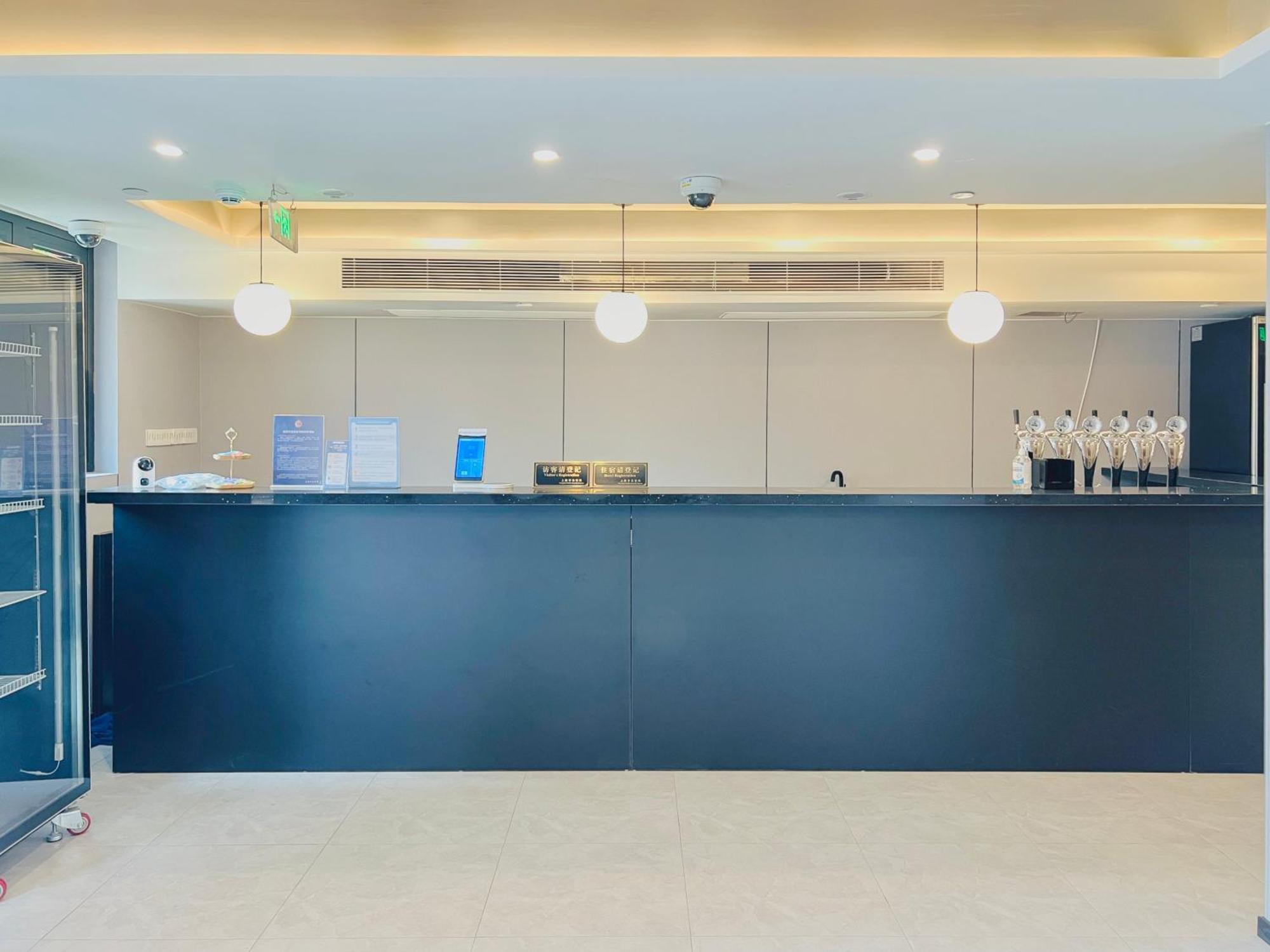 Dayin International Youth Hostel -Near People'S Square & Old Town -Social Area -Bar -Cafe -Gym -Free Laundry Luggage Storage -24H Front Desk -English Service Shanghai Eksteriør bilde